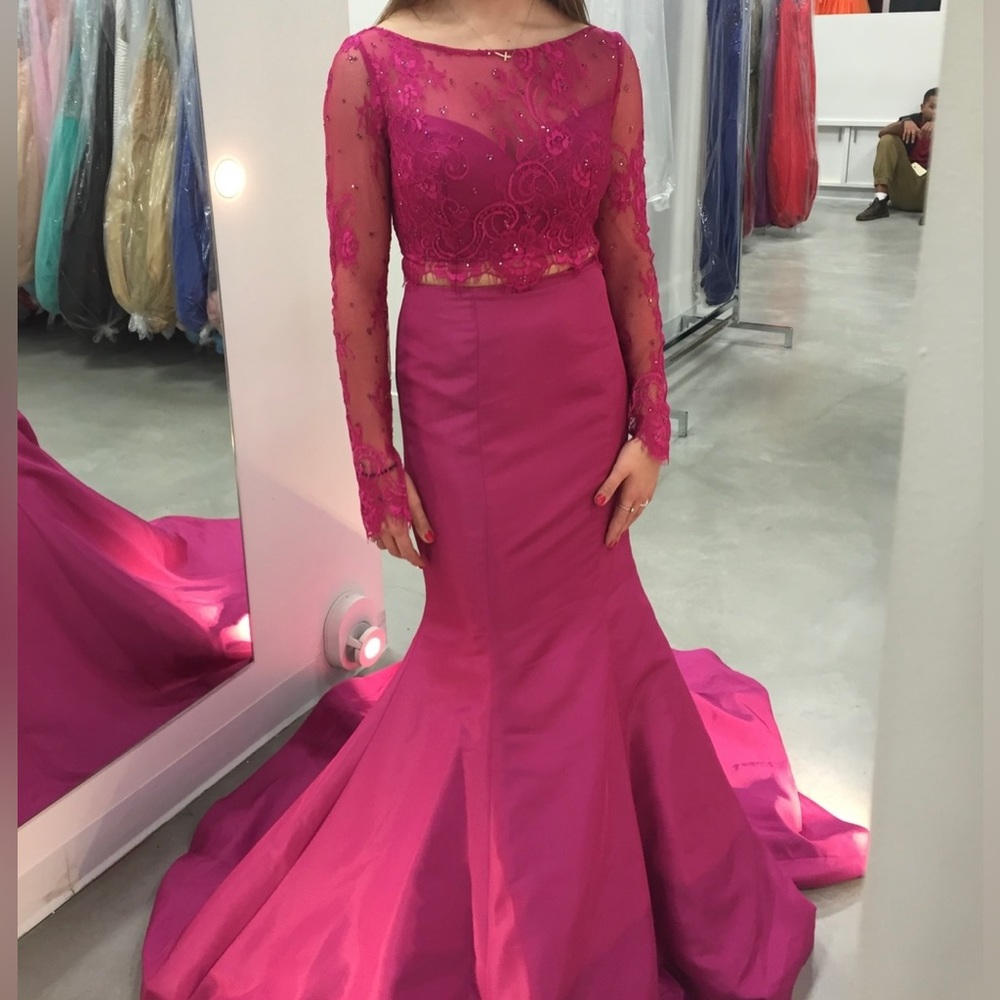 SHERRI HILL two piece size 4 prom set